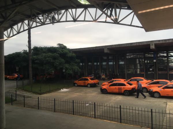 
          ""<br>
          November 11, 2024<br>
          iPhone SE (1st generation)<br>
          83/20 mm, f/11/5, 1/40 s, ISO32
          